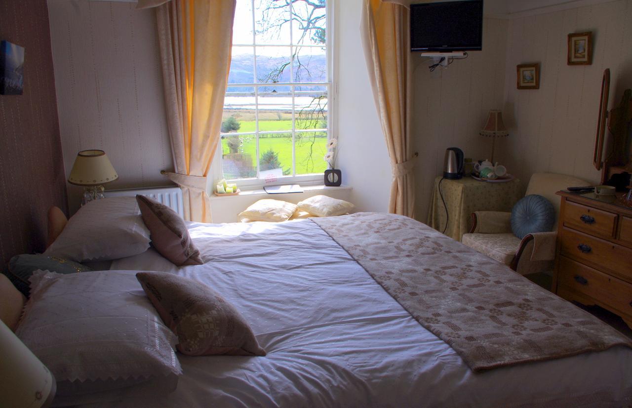 Gogarth Hall Farm Holidays Pennal ภายนอก รูปภาพ