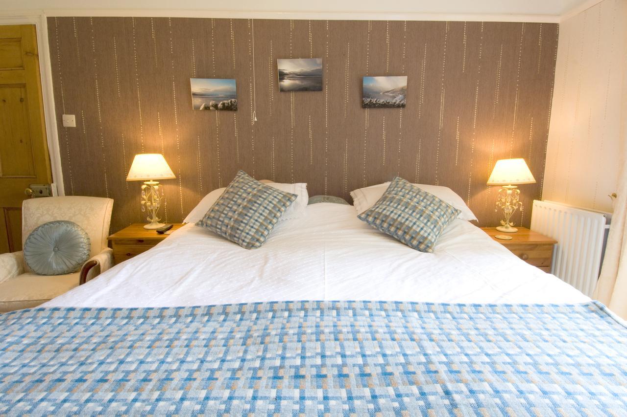 Gogarth Hall Farm Holidays Pennal ภายนอก รูปภาพ